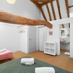 La Perigourdine بيت للعطل Saint-Laurent-des-Hommes